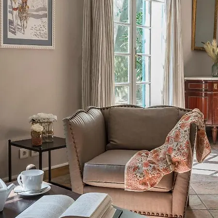 Najeti La Magnaneraie Hotel Villeneuve-lès-Avignon