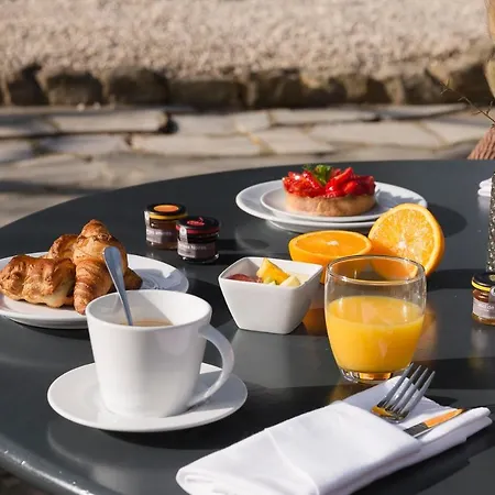 Najeti La Magnaneraie Hotel 4*