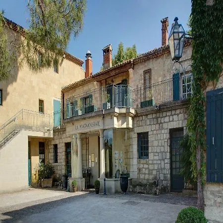 Najeti La Magnaneraie Hotel Villeneuve-lès-Avignon